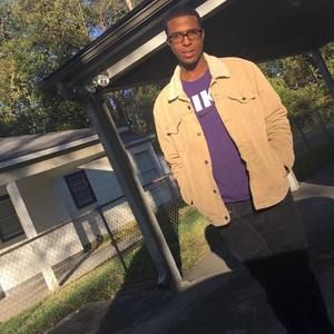 Meet your Posher, Jonathan